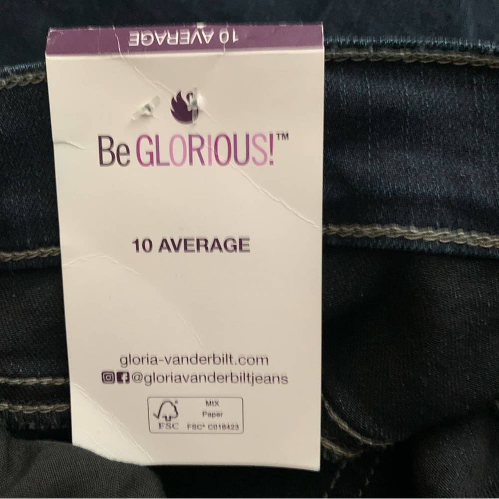 GV GLORIA VANDERBILT Women’s Capri Skimmer Jeans 10 Average NWT - Picture 12 of 13